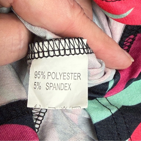 Southern Stitch Black Pink Print Keyhole Top Large Stretch Blouse - Picture 8 of 10